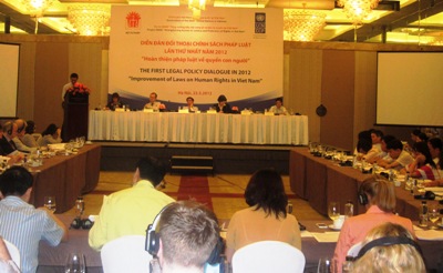 Ханойский форум на тему «Усовершенствование закона о правах человека»